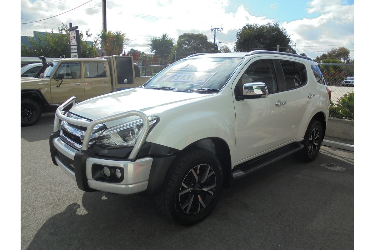 2021 Isuzu MU-X LS-T