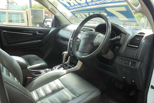 2021 Isuzu MU-X LS-T