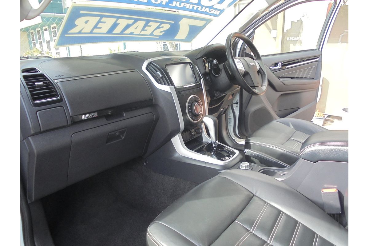 2021 Isuzu MU-X LS-T