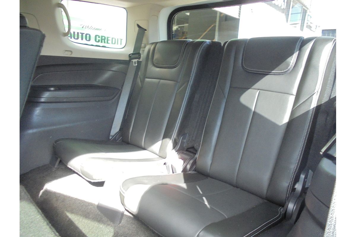 2021 Isuzu MU-X LS-T