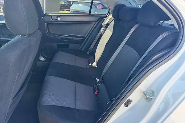 2015 Mitsubishi Lancer ES Sport CF