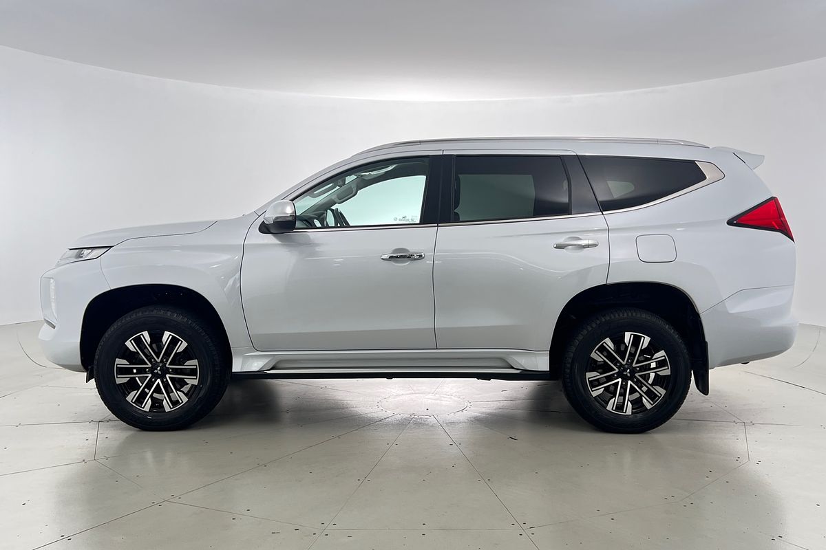 2023 Mitsubishi Pajero Sport GLS QF