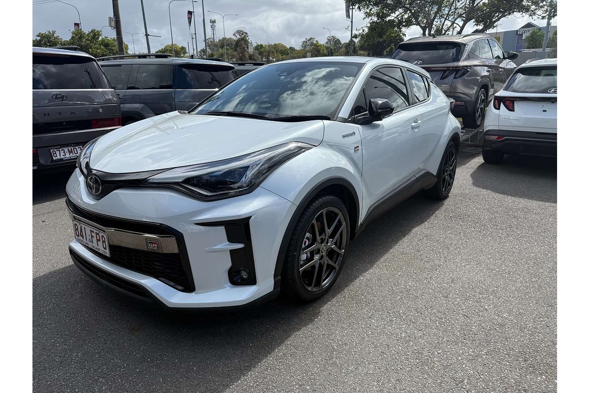 2022 Toyota C-HR GR Sport ZYX10R