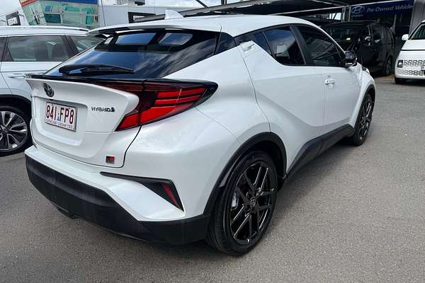 2022 Toyota C-HR GR Sport ZYX10R