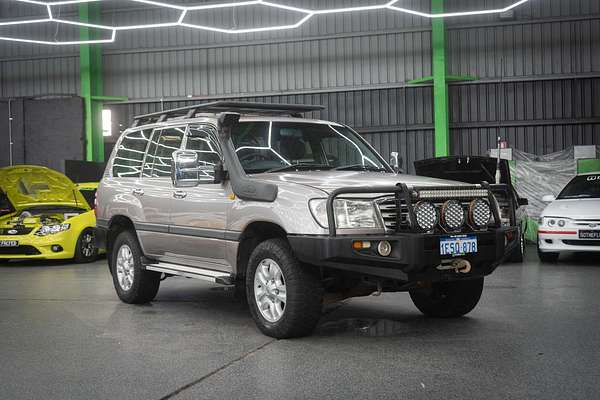 2004 Toyota Landcruiser Kakadu HDJ100R