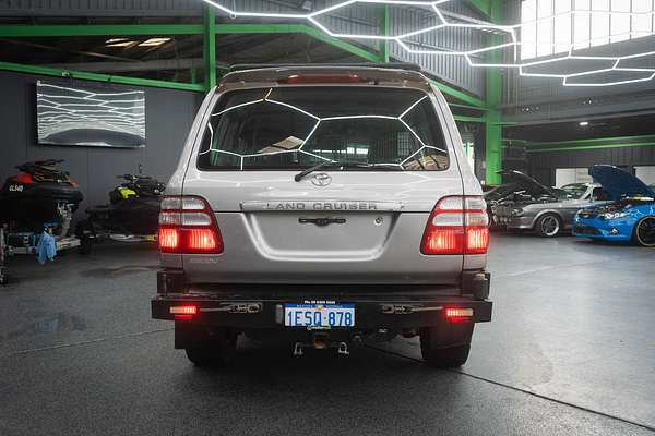 2004 Toyota Landcruiser Kakadu HDJ100R
