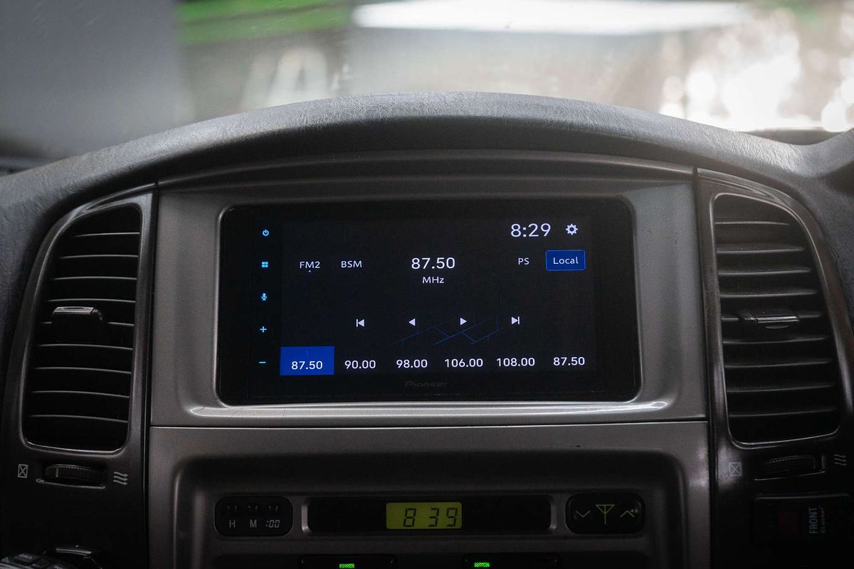 2004 Toyota Landcruiser Kakadu HDJ100R