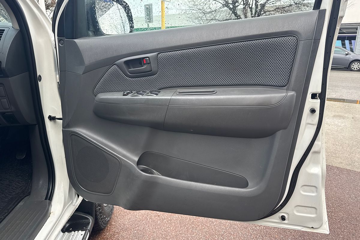 2012 Toyota Hilux SR KUN26R 4X4