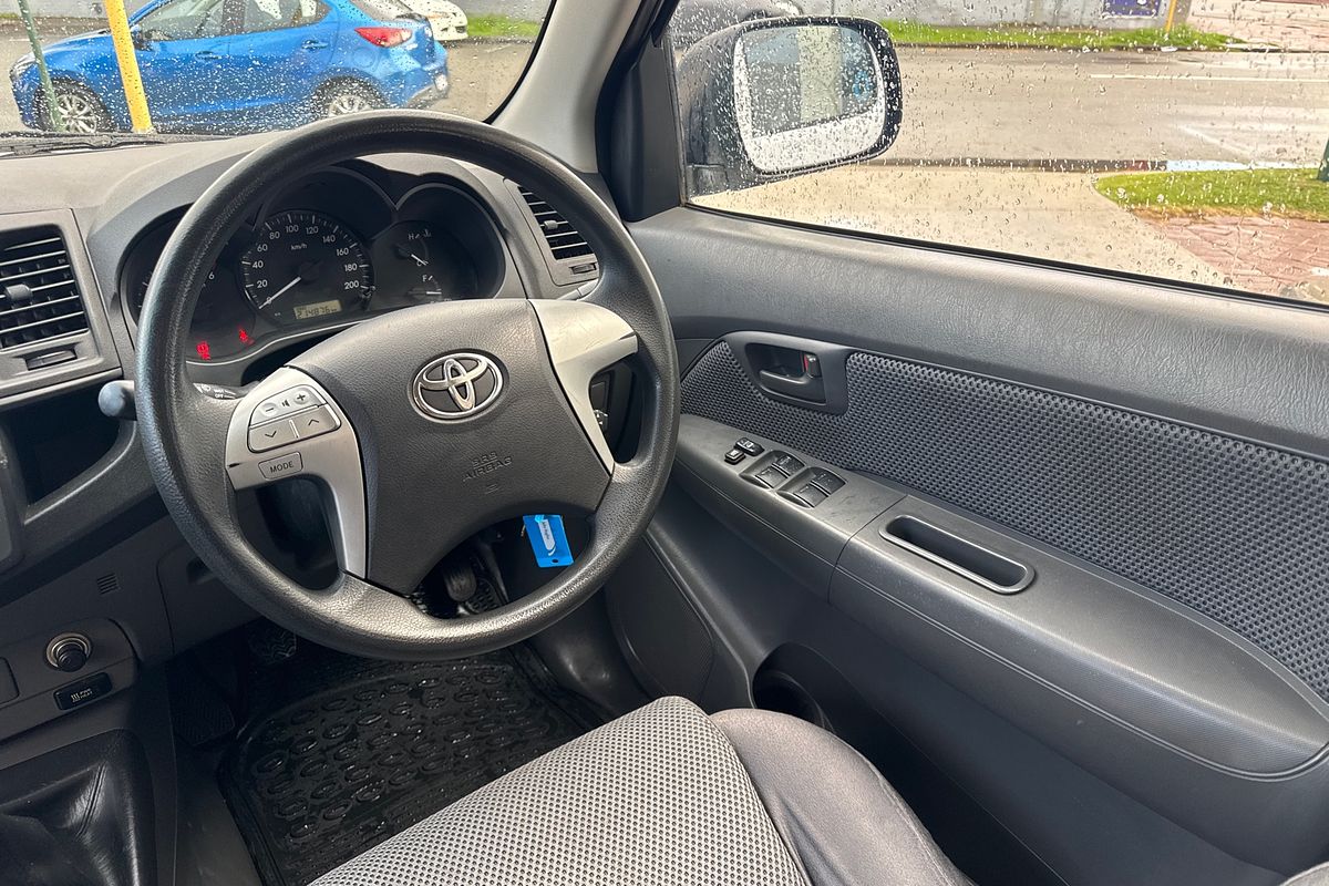 2012 Toyota Hilux SR KUN26R 4X4