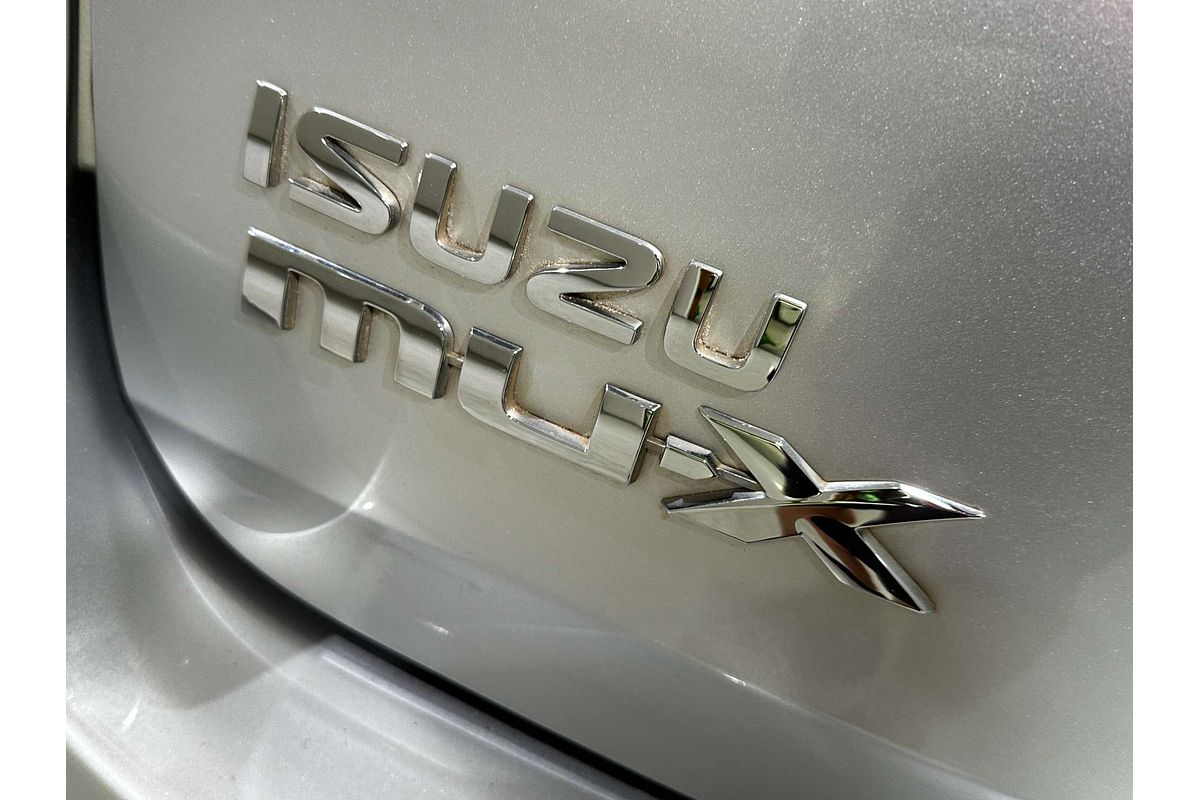 2018 Isuzu MU-X LS-T
