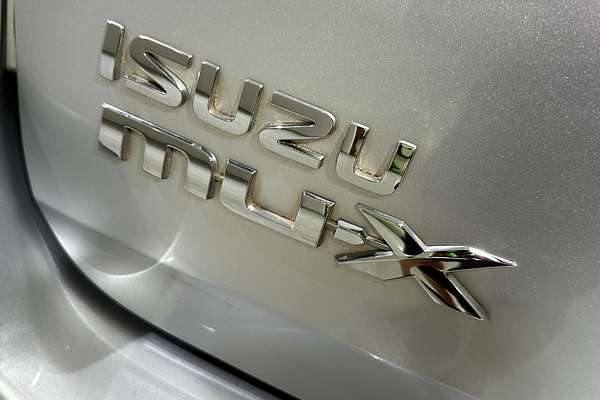 2018 Isuzu MU-X LS-T
