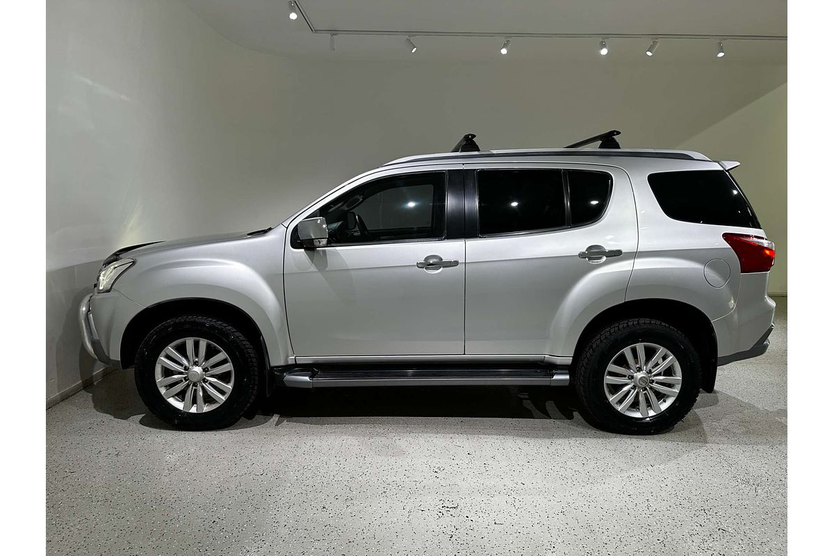 2018 Isuzu MU-X LS-T
