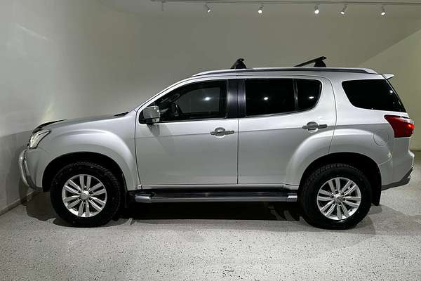 2018 Isuzu MU-X LS-T
