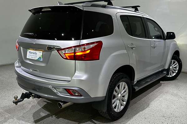 2018 Isuzu MU-X LS-T