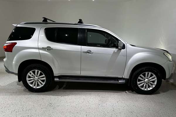 2018 Isuzu MU-X LS-T