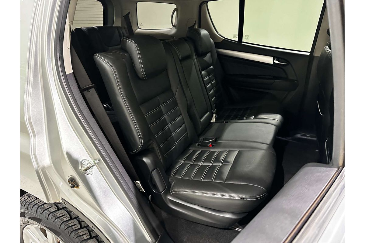 2018 Isuzu MU-X LS-T