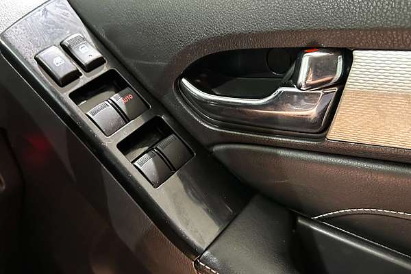 2018 Isuzu MU-X LS-T