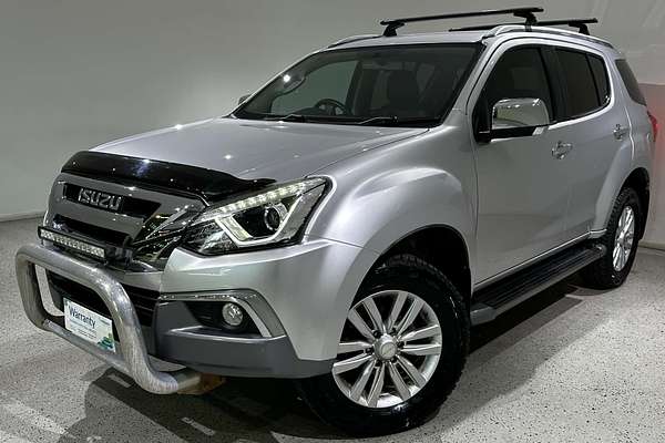 2018 Isuzu MU-X LS-T