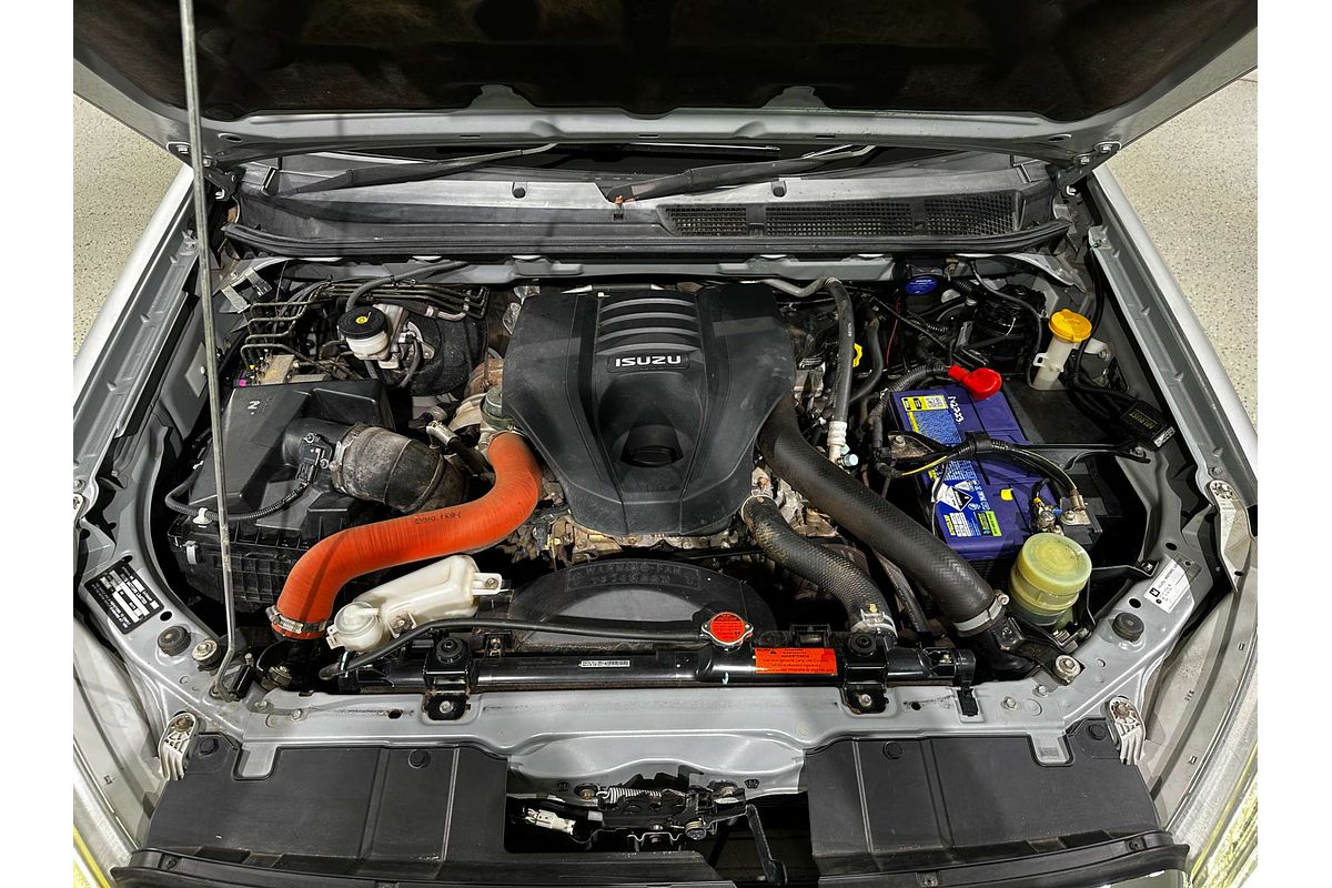 2018 Isuzu MU-X LS-T