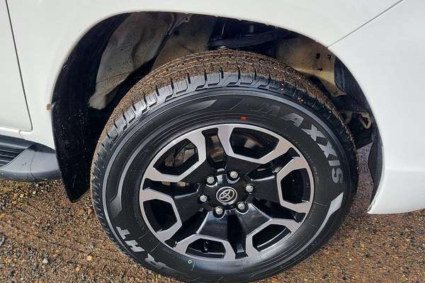 2022 Toyota Hilux SR5 GUN126R 4X4