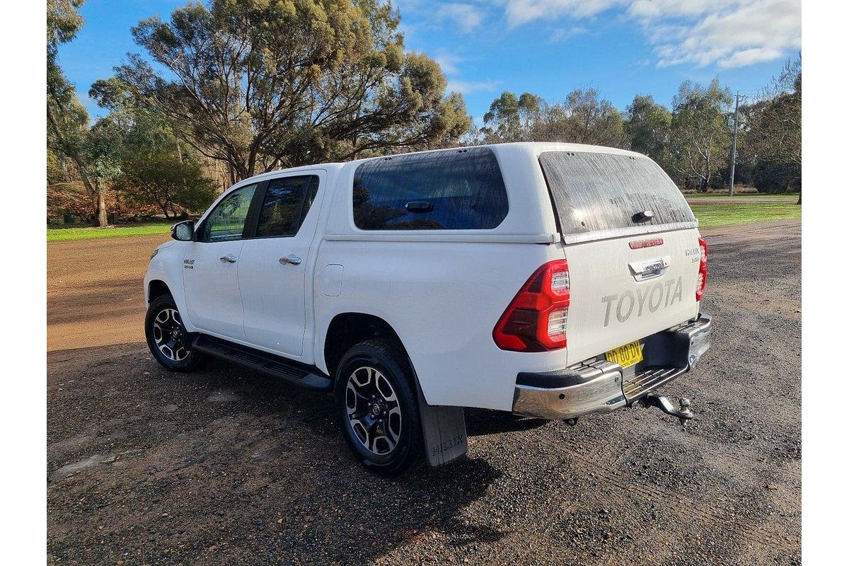 2022 Toyota Hilux SR5 GUN126R 4X4