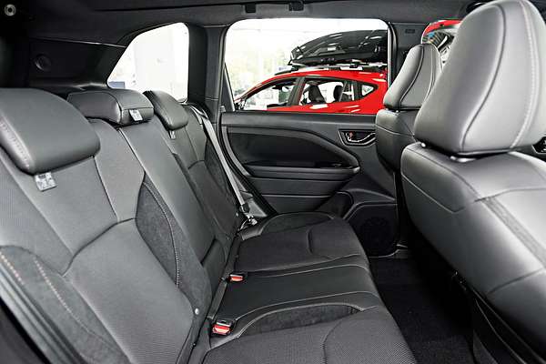 2025 Subaru Forester Hybrid Touring S6