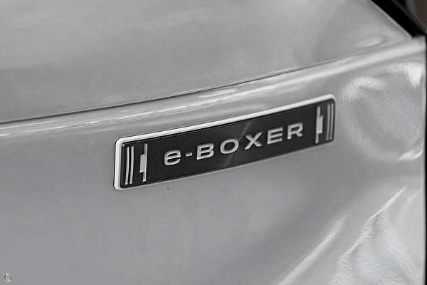2025 Subaru Forester Hybrid Touring S6