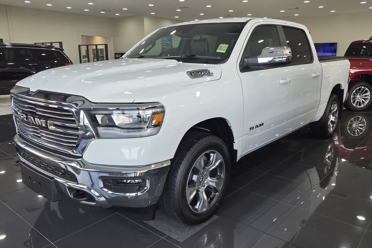2024 RAM 1500 Laramie DT 4X4 SWB