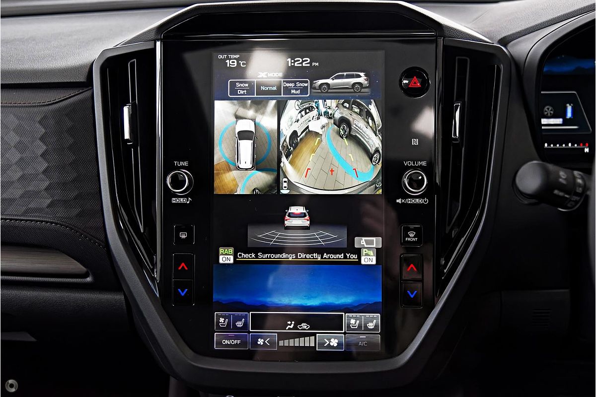 2025 Subaru Forester Hybrid Touring S6