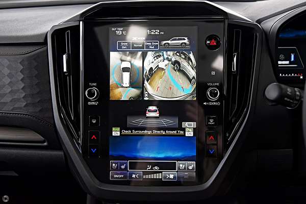 2025 Subaru Forester Hybrid Touring S6