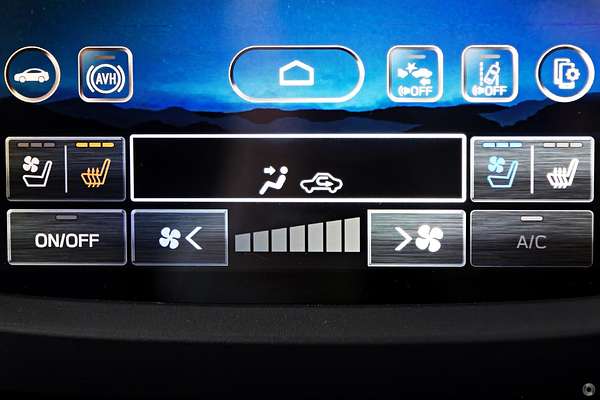 2025 Subaru Forester Hybrid Touring S6