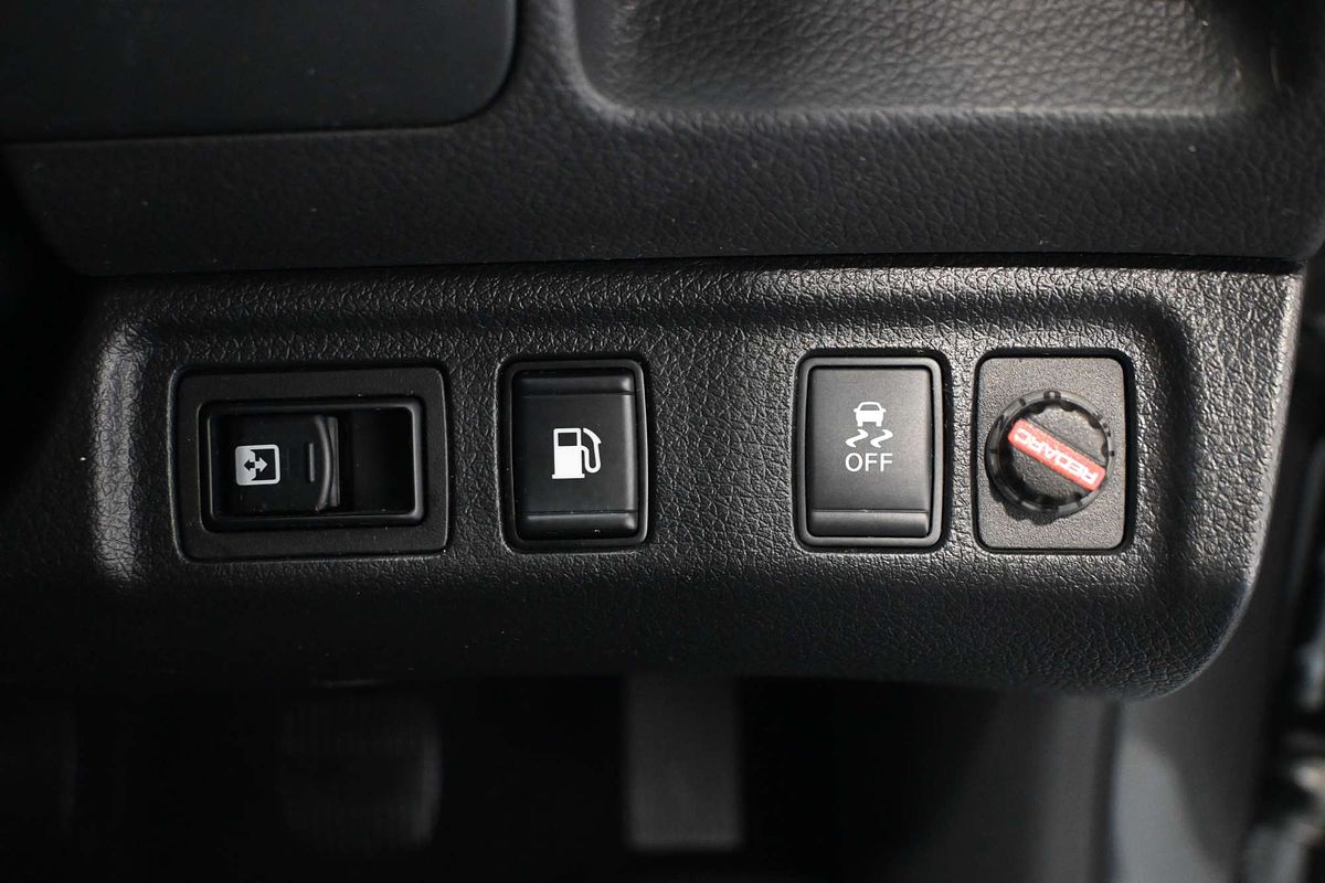 2018 Nissan Navara ST-X (4x4) D23 SERIES II 4X4