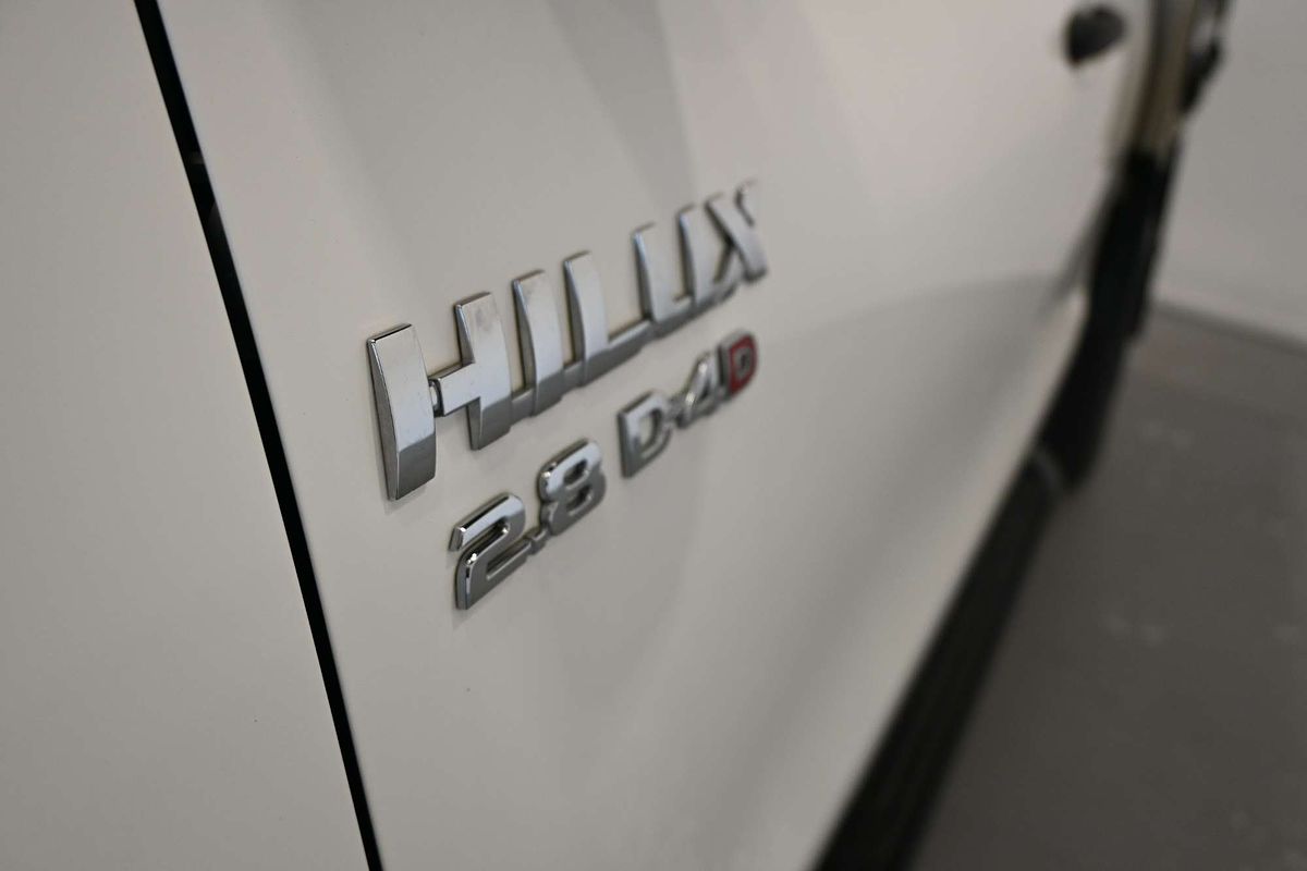 2019 Toyota Hilux SR (4x4) GUN126R MY19 4X4