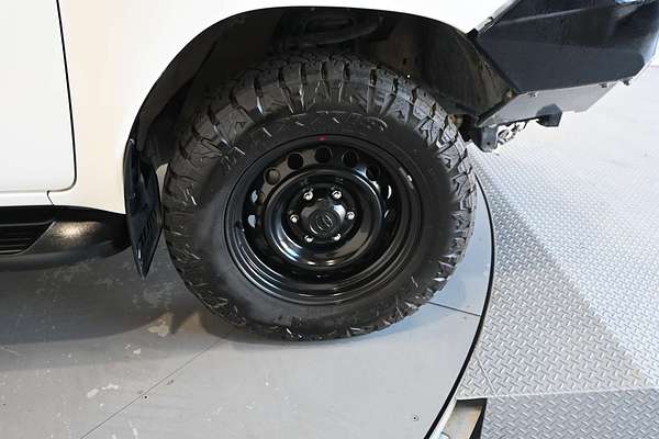 2019 Toyota Hilux SR (4x4) GUN126R MY19 4X4