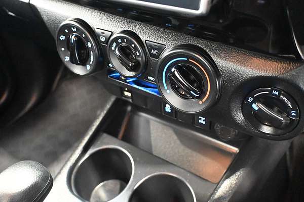 2019 Toyota Hilux SR (4x4) GUN126R MY19 4X4