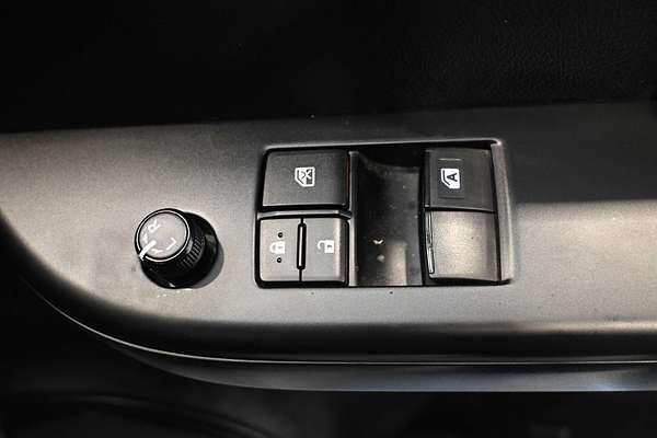 2019 Toyota Hilux SR (4x4) GUN126R MY19 4X4