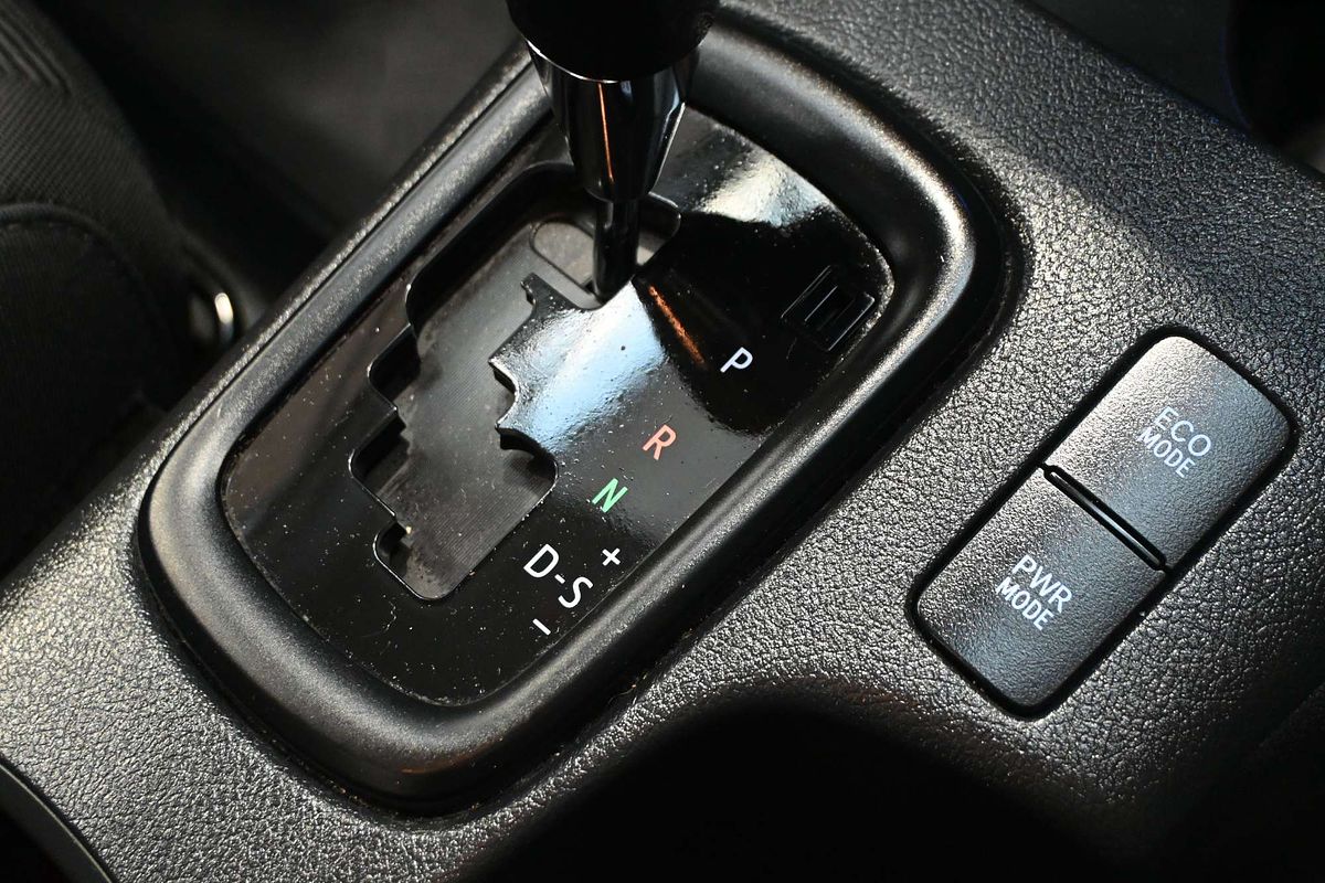 2019 Toyota Hilux SR (4x4) GUN126R MY19 4X4