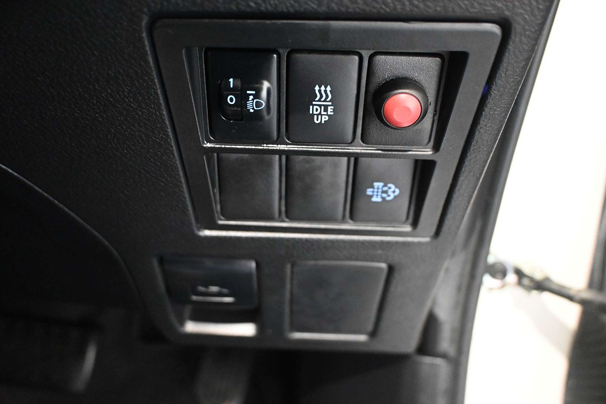 2019 Toyota Hilux SR (4x4) GUN126R MY19 4X4