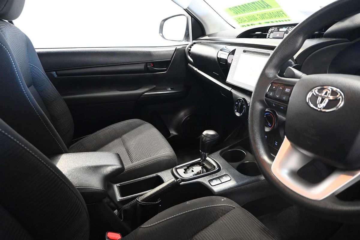 2019 Toyota Hilux SR (4x4) GUN126R MY19 4X4