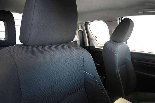2019 Toyota Hilux SR (4x4) GUN126R MY19 4X4