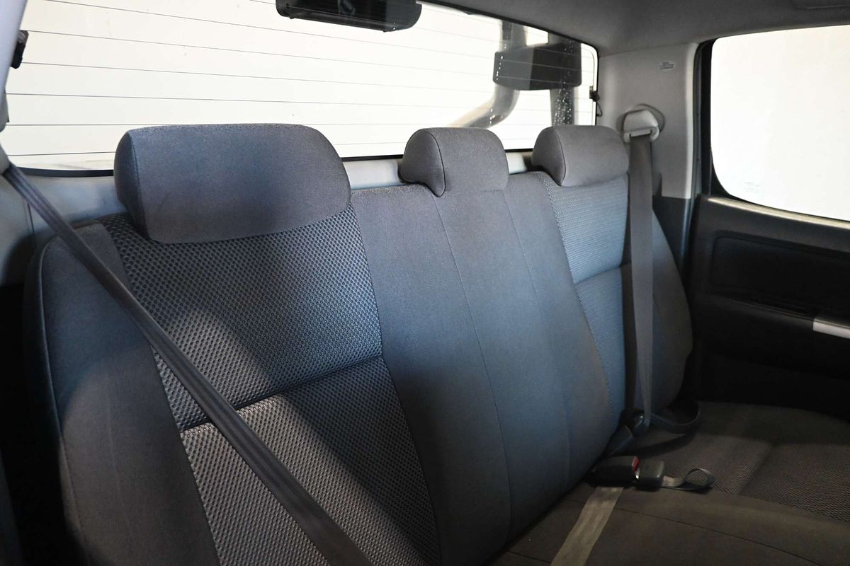 2012 Toyota Hilux SR5 KUN26R 4X4