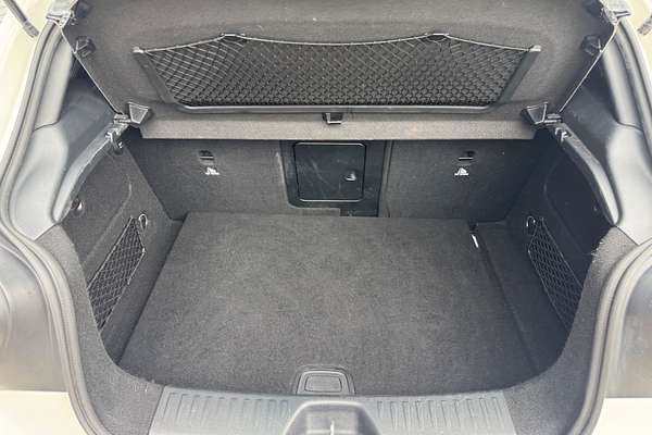 2016 Mercedes-Benz A-Class A200 W176