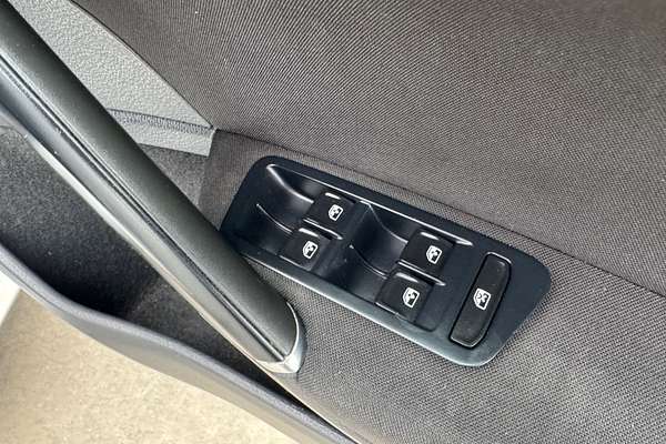 2017 Volkswagen Golf 110TSI Highline 7