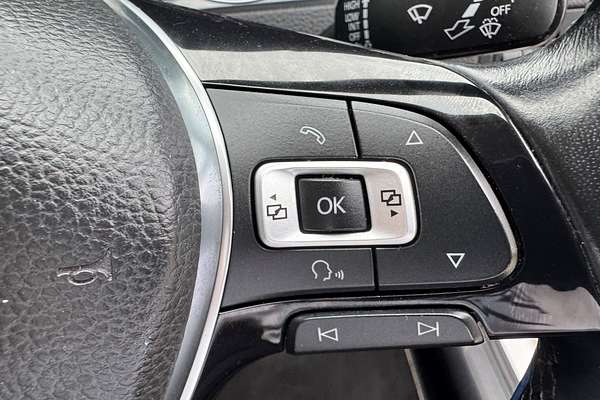 2017 Volkswagen Golf 110TSI Highline 7