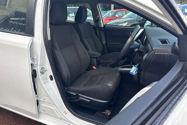 2015 Toyota Corolla Ascent ZRE182R