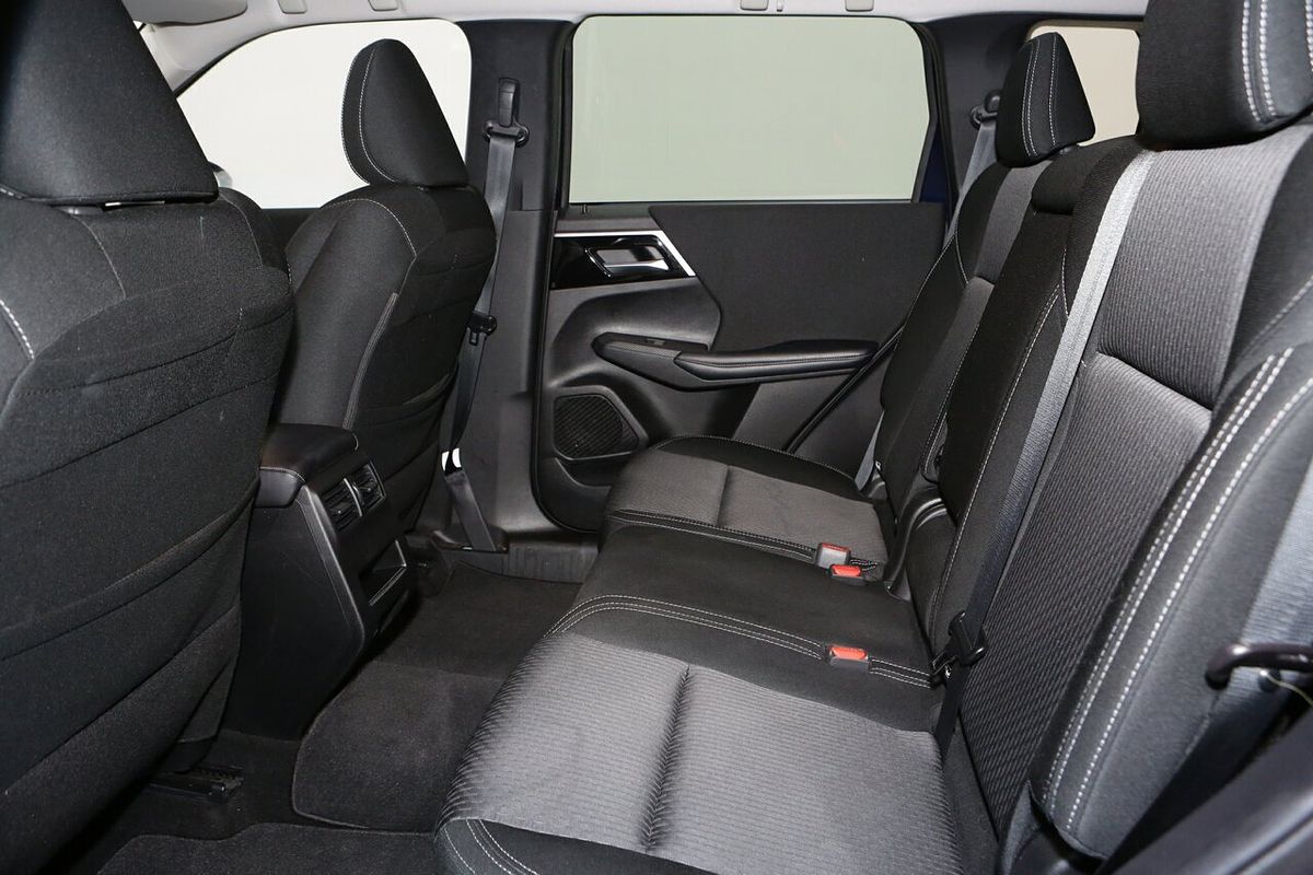 2022 Mitsubishi Outlander LS ZM