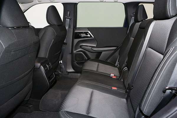 2022 Mitsubishi Outlander LS ZM
