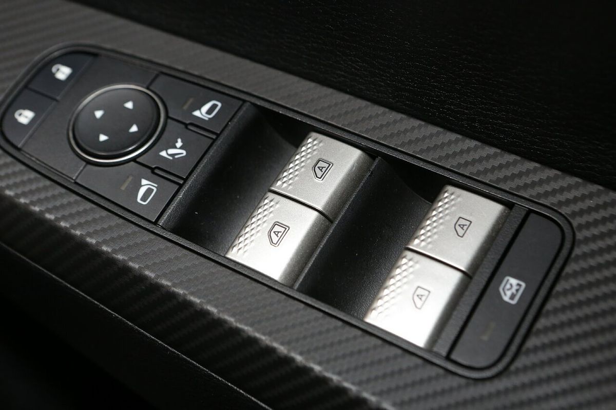 2022 Mitsubishi Outlander LS ZM
