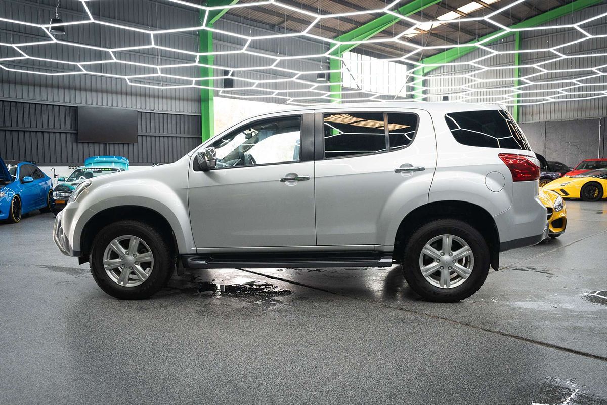 2015 Isuzu MU-X LS-U