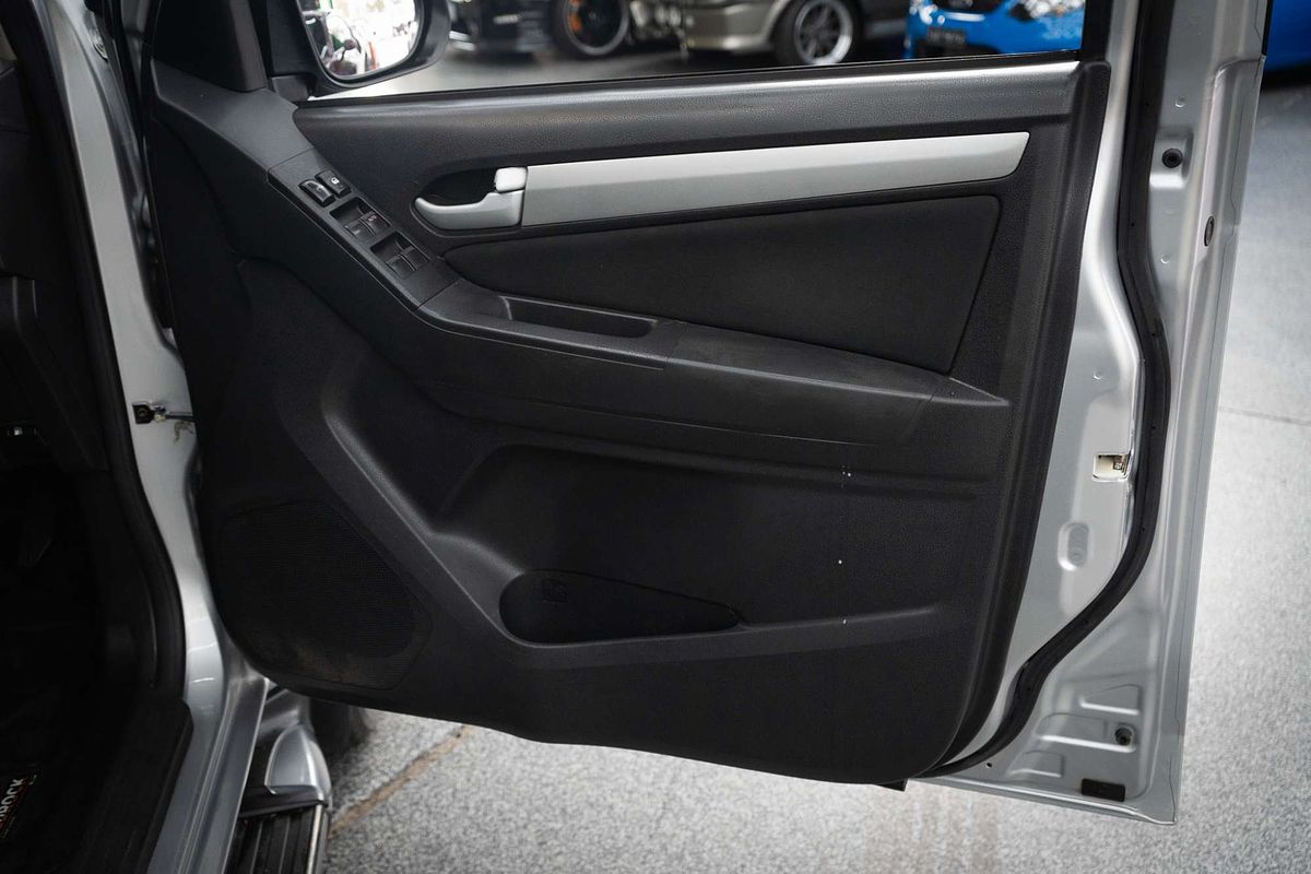 2015 Isuzu MU-X LS-U
